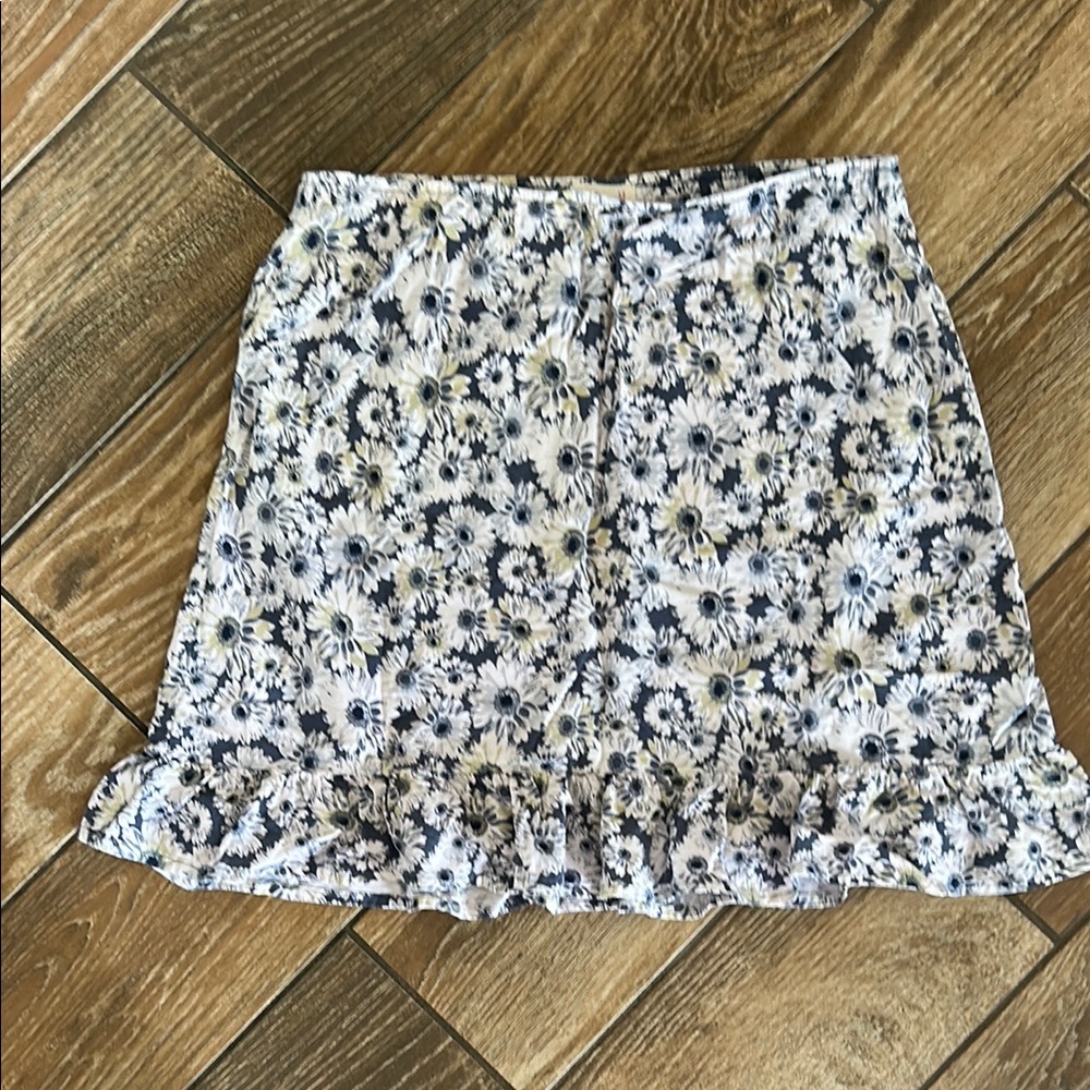 SO White and Blue Ruffled Mini Skirt